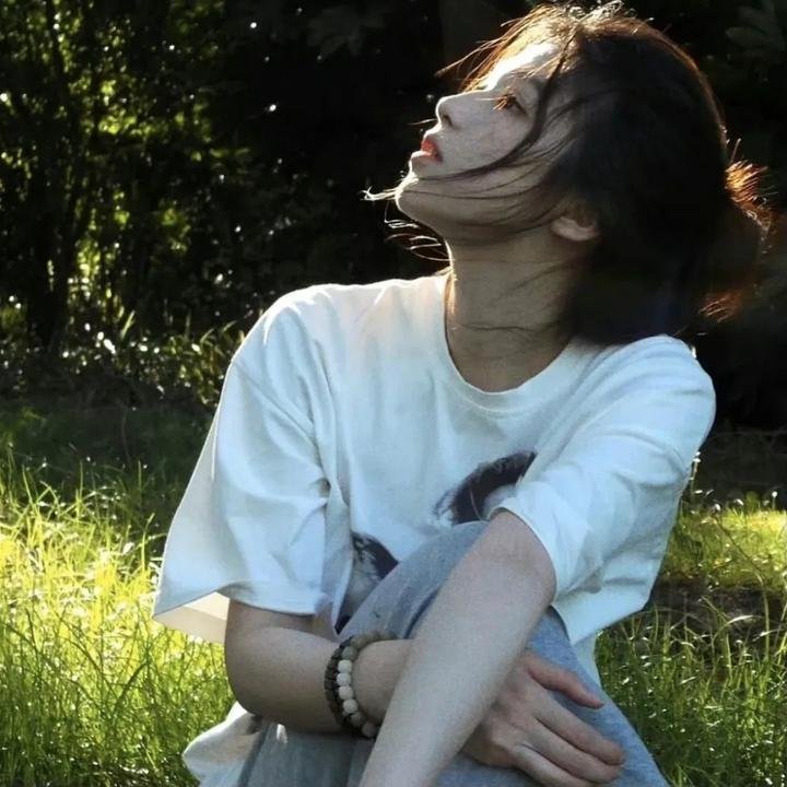 小妞死翘翘